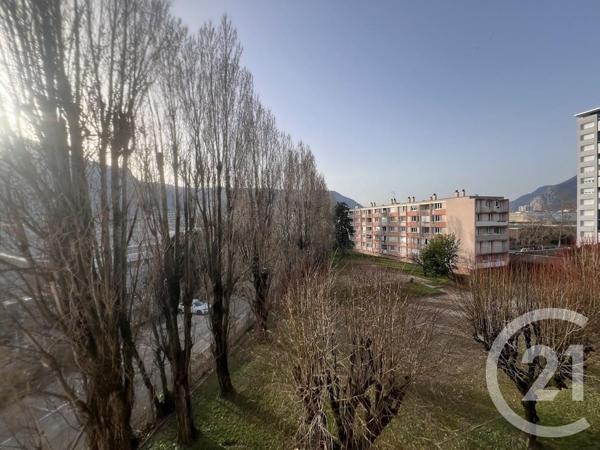 Appartement F5 à vendre  5 pièces - 106 m2 GRENOBLE - 38