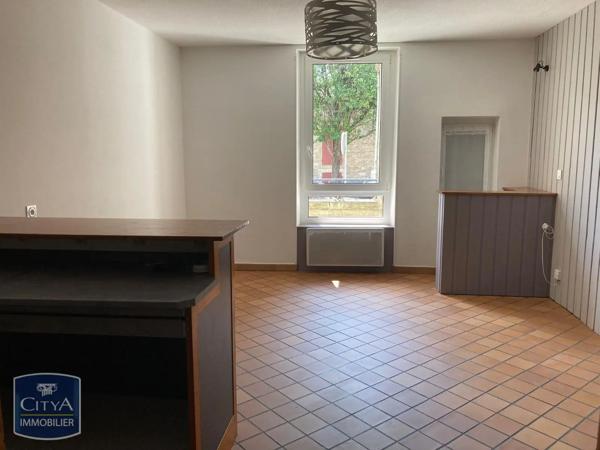 Appartement à louer 2 pièces 46.02m² Agen (47000)