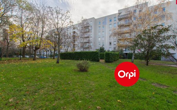 Appartement à vendre    3 pièces • 63,10 m2 Lyon 8