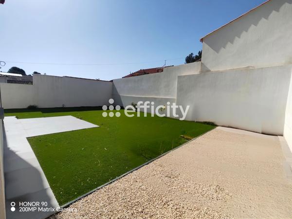 Maison
         4 pièces
        - 112 m² Bien prestige 440 000 € *