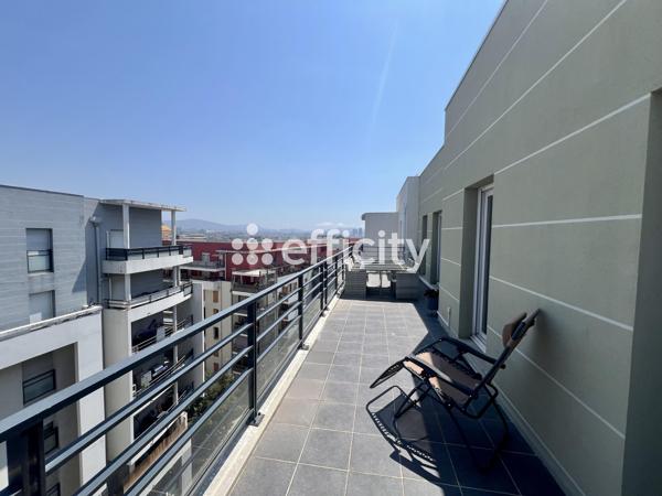 Appartement
         3 pièces
        - 62 m² 150 000 € *