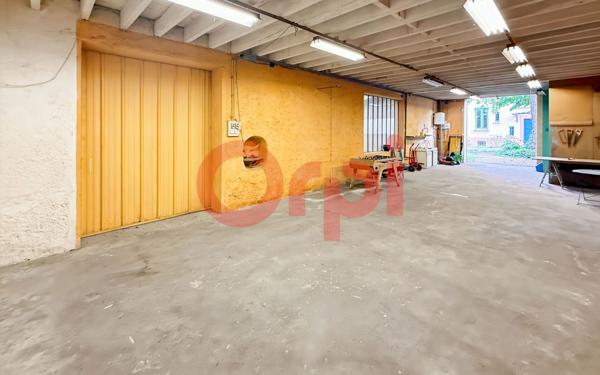 Maison à vendre    6 pièces • 200 m2 Lyon 8