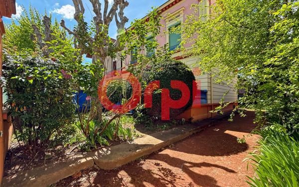Maison à vendre    6 pièces • 200 m2 Lyon 8