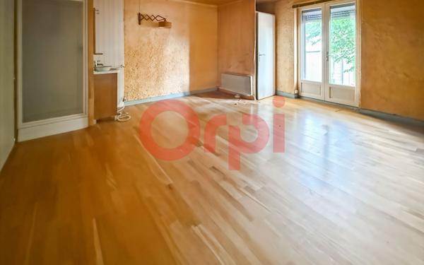 Maison à vendre    6 pièces • 200 m2 Lyon 8