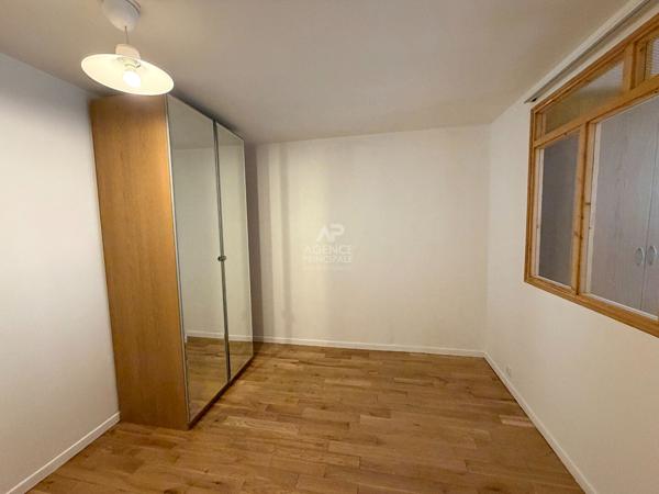 Appartement Houilles 4 pièce(s) 83.12 m2 Loyer 1 550 €/mois charges comprises **  - Référence  929