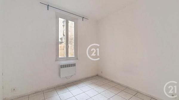 Appartement T2 à vendre  2 pièces - 37,25 m2 TARASCON - 13