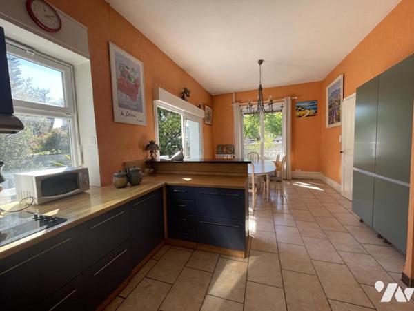 BELLE MAISON BOURGEOISE