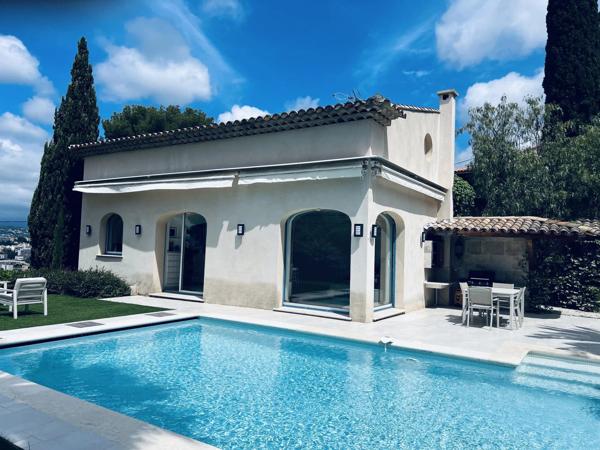 EXCEPTIONNELLE PROPRIETE LUXUEUSE ET DE CARACTERE