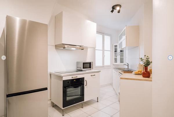 Paris 2ème - A LOUER VIDE - Magnifique 5 Pièces de 123 m²