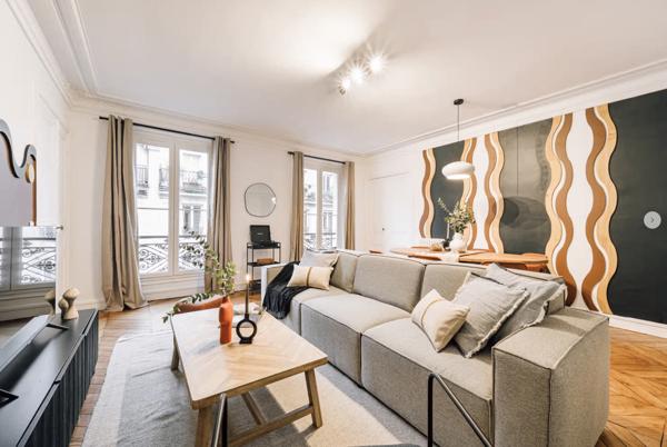 Paris 2ème - A LOUER VIDE - Magnifique 5 Pièces de 123 m²