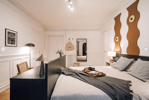 Paris 2ème - A LOUER VIDE - Magnifique 5 Pièces de 123 m²