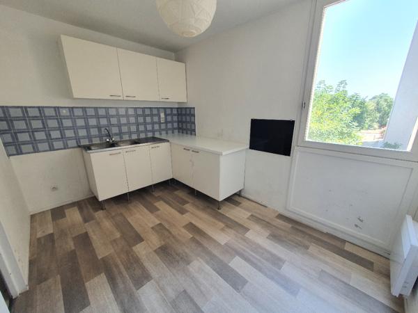 TALENCE T4 + Balcon + Place de parking