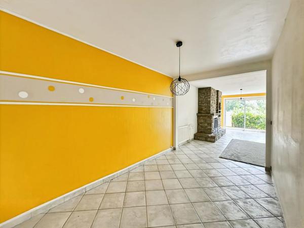 VILLERS-SEMEUSE  MAISON CHALEUREUSE, FONCTIONNELLE ET BIEN SITUÉE