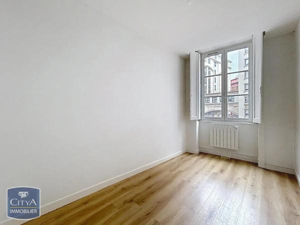 Appartement à louer 4 pièces 96.1m² Lyon (69002)