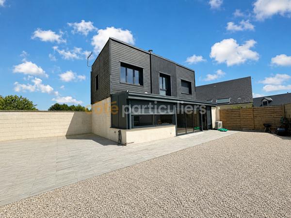 Vente
                Maison100,22 m² - 5 Pièces -
                    PERONNE (80200)