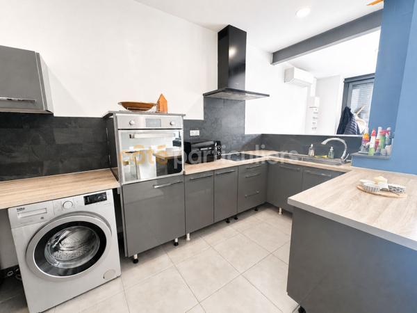 Vente
                Maison100,22 m² - 5 Pièces -
                    PERONNE (80200)