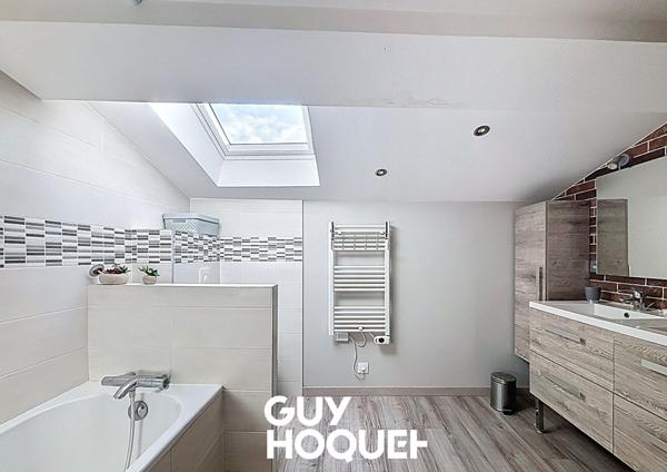 Charmante Maison de Village 4 chambres & Environnement Calme - La Roche Vineuse