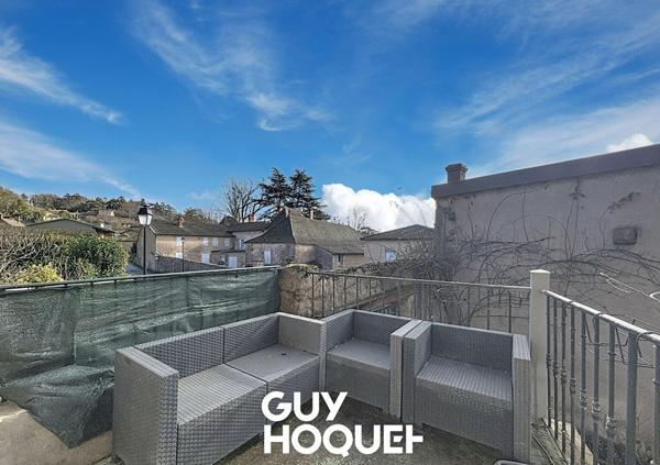 Charmante Maison de Village 4 chambres & Environnement Calme - La Roche Vineuse