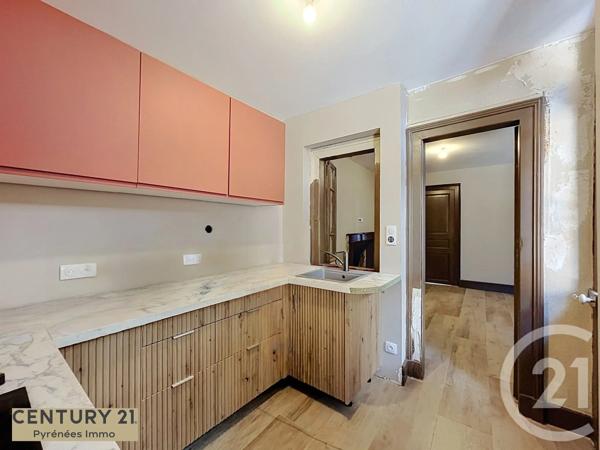 Maison à vendre  5 pièces - 124,92 m 2   BAGNERES DE LUCHON  - 31