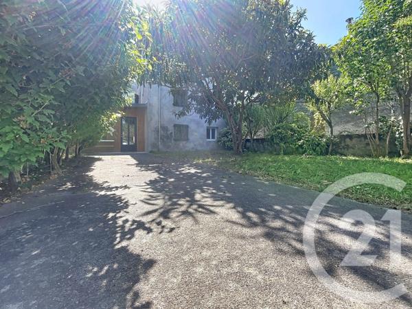 Maison à vendre  5 pièces - 124,92 m 2   BAGNERES DE LUCHON  - 31