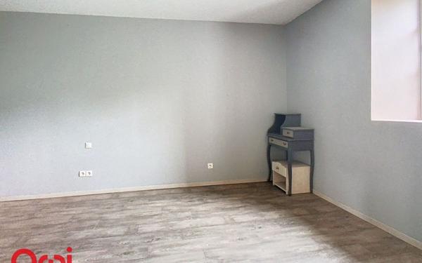 Maison à vendre    4 pièces •  Beaune-d'Allier