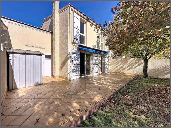 Jolie maison avec jardinet et garage !