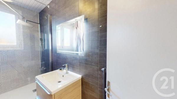Maison à vendre  6 pièces - 106,70 m 2   JARD SUR MER  - 85