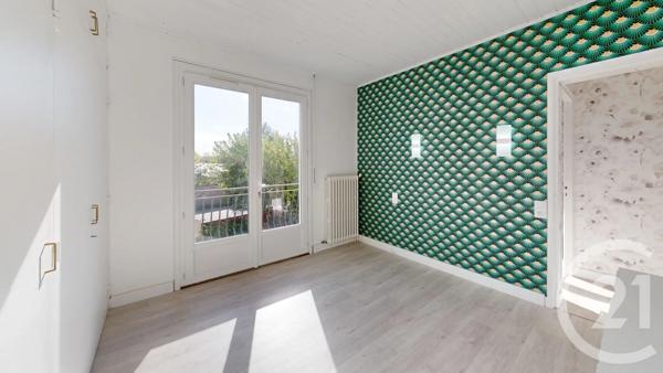 Maison à vendre  6 pièces - 106,70 m 2   JARD SUR MER  - 85
