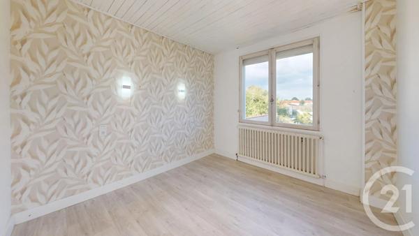 Maison à vendre  6 pièces - 106,70 m 2   JARD SUR MER  - 85