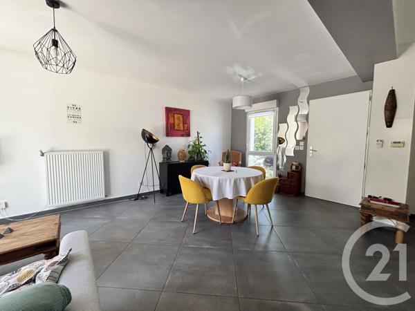 Maison à vendre  4 pièces - 81,43 m 2   AGDE  - 34