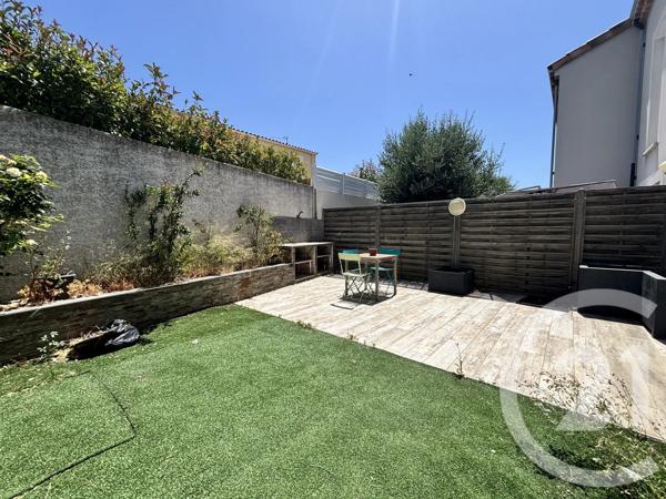 Maison à vendre  4 pièces - 81,43 m 2   AGDE  - 34