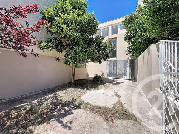 Maison à vendre  4 pièces - 81,43 m 2   AGDE  - 34