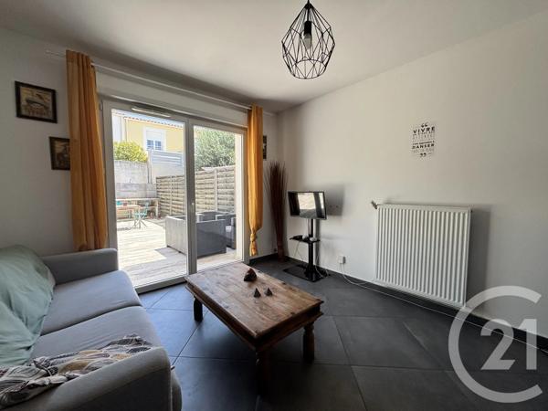 Maison à vendre  4 pièces - 81,43 m 2   AGDE  - 34