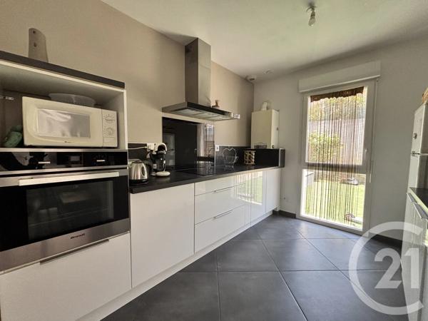 Maison à vendre  4 pièces - 81,43 m 2   AGDE  - 34