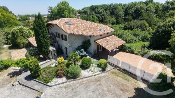 Maison à vendre  10 pièces - 324 m 2   BOURRET  - 82