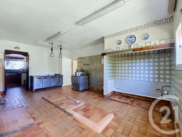 Maison à vendre  10 pièces - 324 m 2   BOURRET  - 82