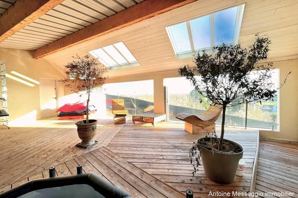 Maison ancienne atypique restaurée