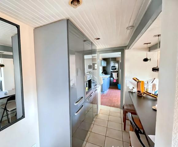 Maison ancienne atypique restaurée