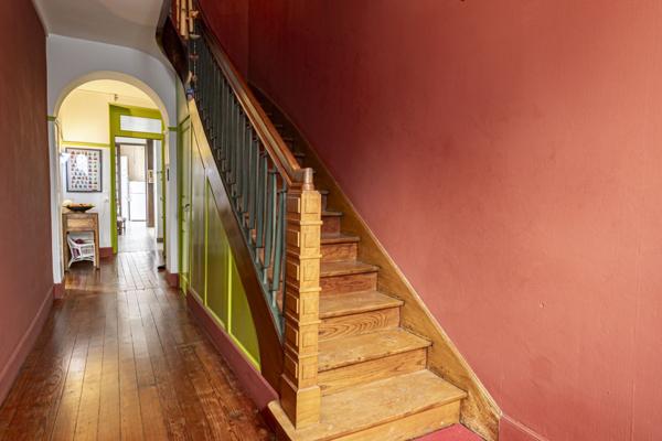 Maison de ville 170m² avec terrasse et garage - REF. VM481