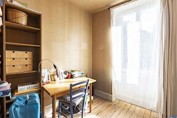 Maison de ville 170m² avec terrasse et garage - REF. VM481