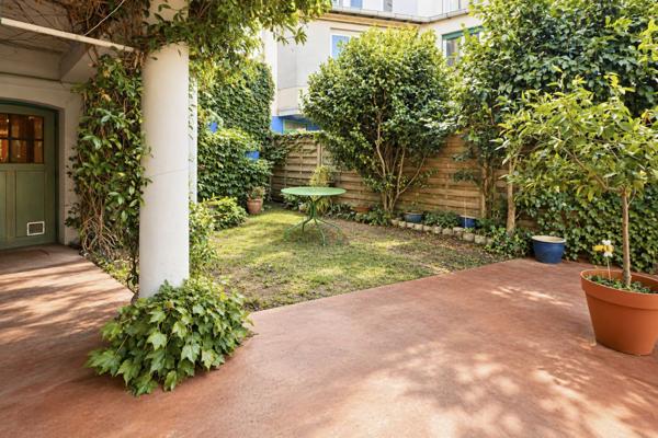 Maison de ville 170m² avec terrasse et garage - REF. VM481