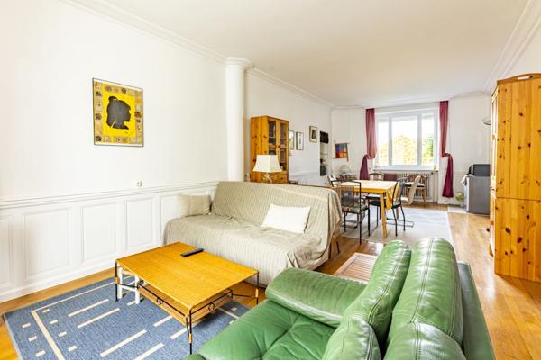 Maison de ville 170m² avec terrasse et garage - REF. VM481