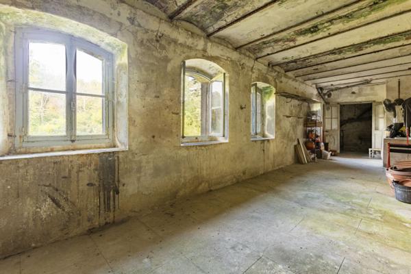 Maison de ville 170m² avec terrasse et garage - REF. VM481
