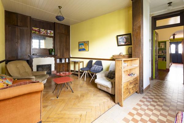 Maison de ville 170m² avec terrasse et garage - REF. VM481