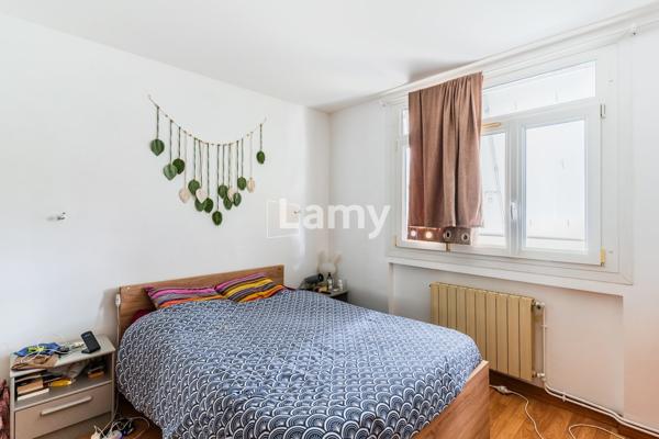 Appartement t5 avec balcon + parking et cave