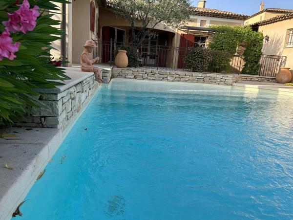 Propriété au coeur du Domaine et Golf de Pont Royal avec Vue Sur Golf