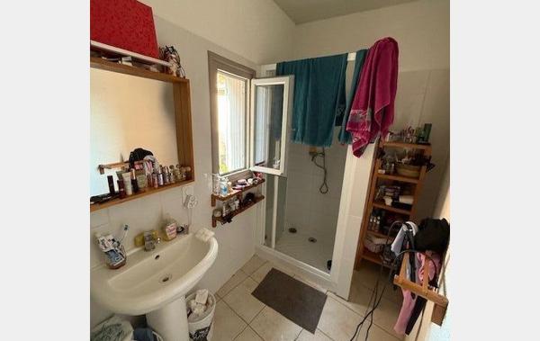 Vente Maison de village avec local en rdc rénové(e) Montagnac   