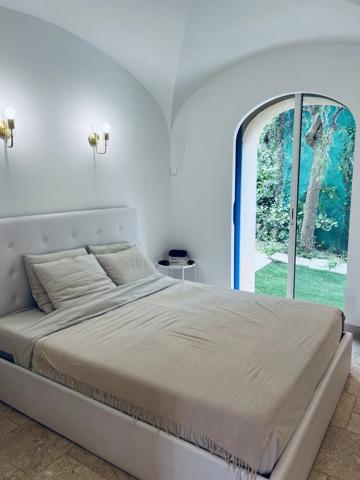 EXCEPTIONNELLE PROPRIETE LUXUEUSE ET DE CARACTERE