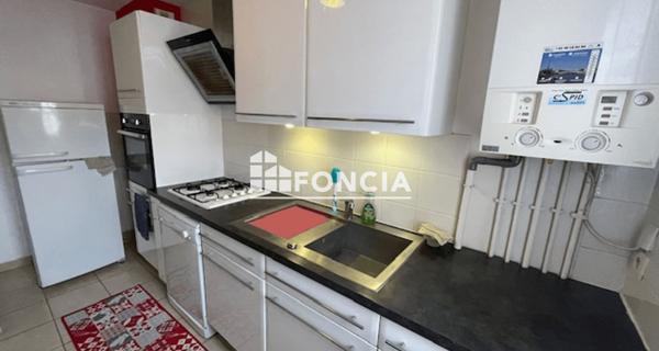 À vendre Maison 4 pièces 82.16 m² - ÉTampes 91150