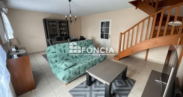 À vendre Maison 4 pièces 82.16 m² - ÉTampes 91150